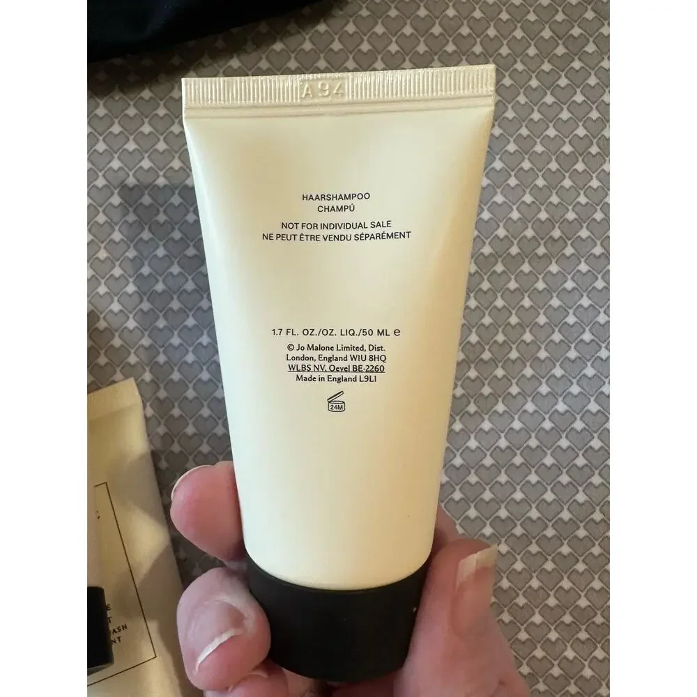 Jo Malone Men’s Grooming Set Cedarwood 6 Pieces Bag Aftershave Shampoo Cologne